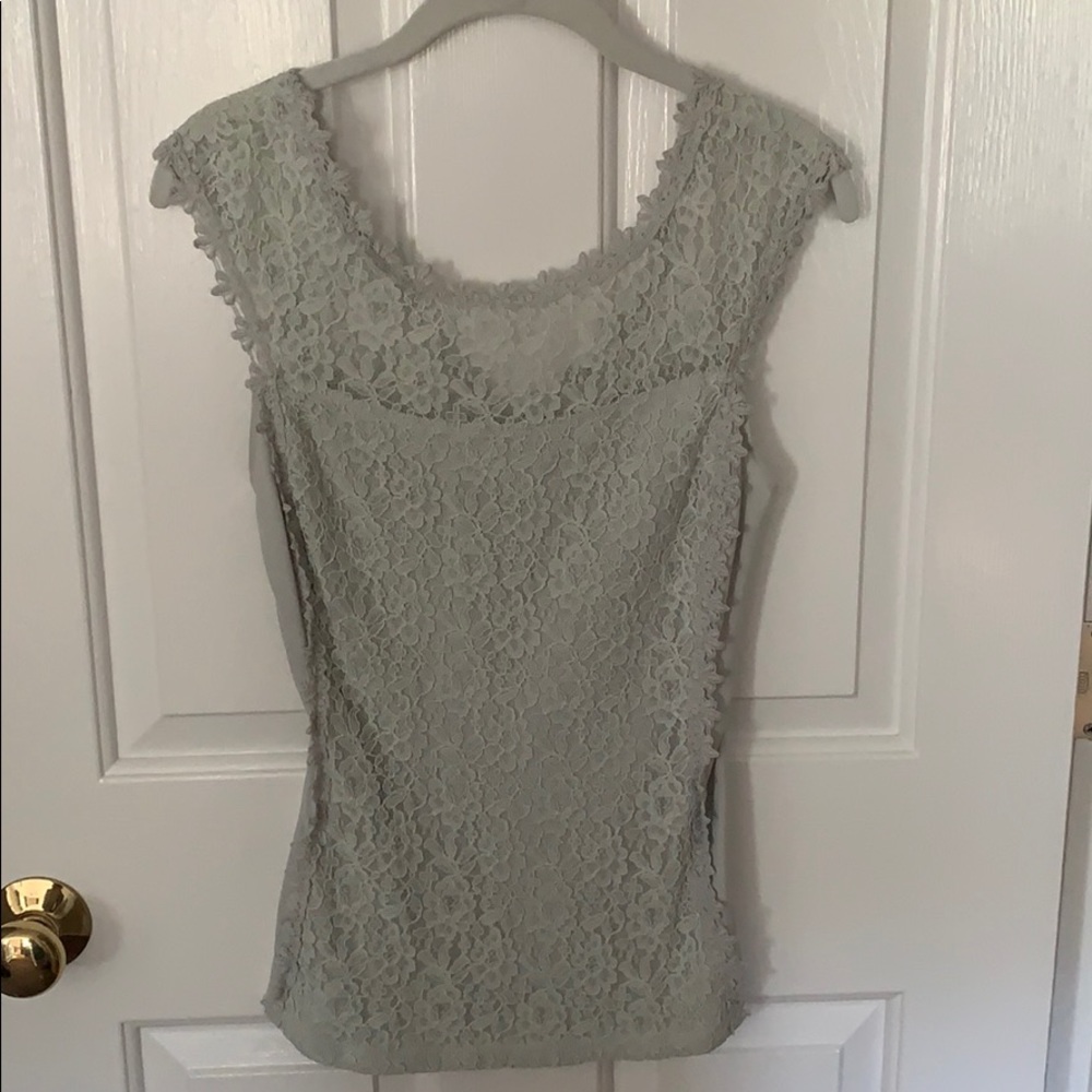 Small Express Lace Top